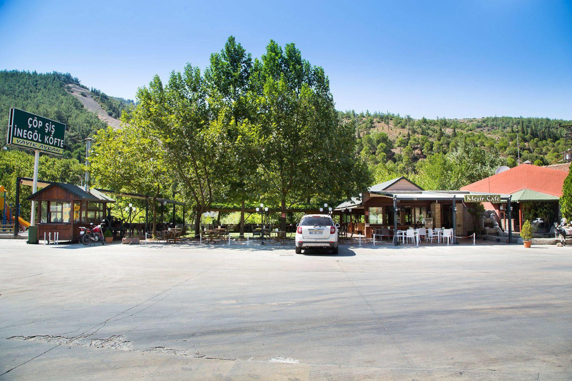 Spilos Hotel Manisa Exterior foto