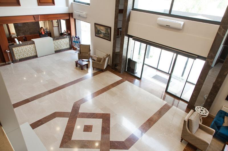 Spilos Hotel Manisa Exterior foto